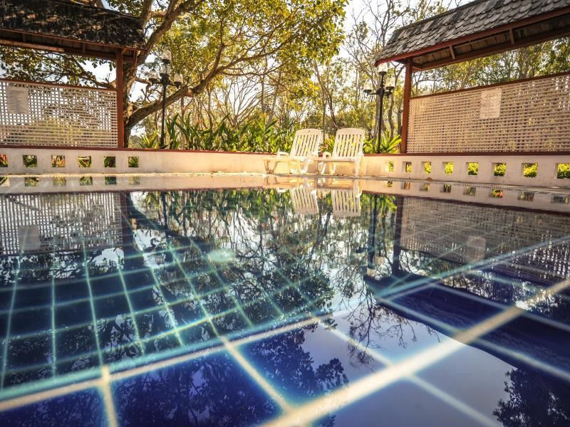 Suan Bua Hotel & Resort Ban Pong  Esterno foto